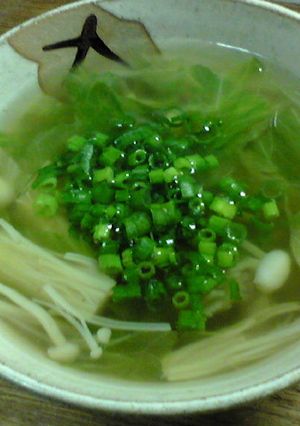 レタスとえのきの鶏がらスープ-レシピのメイン写真