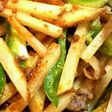 じゃがいもとピーマンのカレー炒め