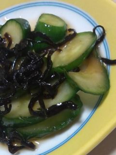 時短でおいしい♪きゅうりの塩昆布和え-レシピのメイン写真