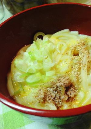 ランチに*基本の釜玉うどん*-レシピのメイン写真