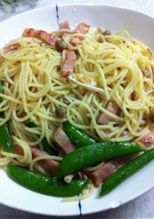 スナップエンドウとベーコンのパスタ-レシピのメイン写真
