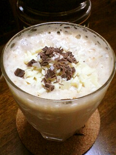 チョコトッピングのカフェオレ-レシピのメイン写真