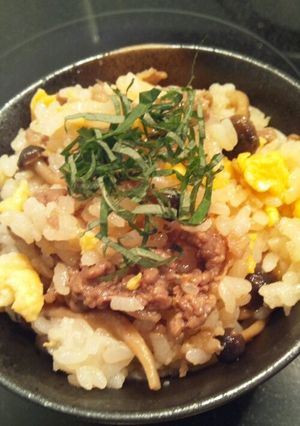 運動会・お弁当に♪牛肉としめじの混ぜご飯-レシピのメイン写真