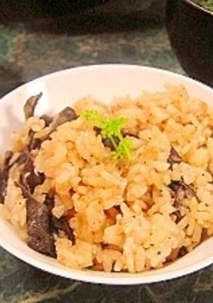 ピリ辛★イカとキノコの麻婆炊き込みご飯-レシピのメイン写真