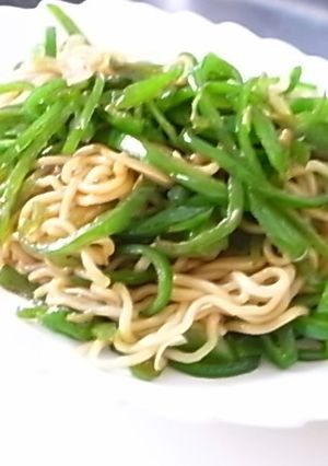 青椒炒麺-レシピのメイン写真