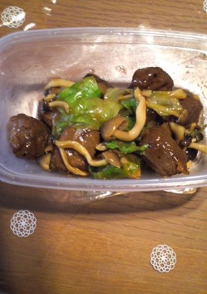 お弁当に☆ミートボールとレタスの簡単和え-レシピのメイン写真