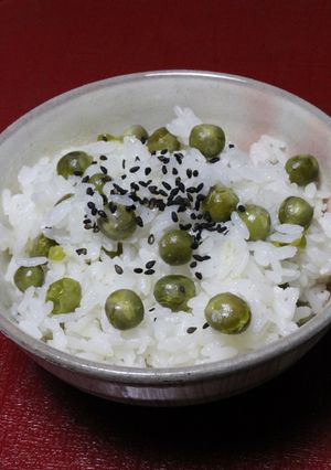 旬の味！塩麹ｄｅふっくら豆ごはん-レシピのメイン写真