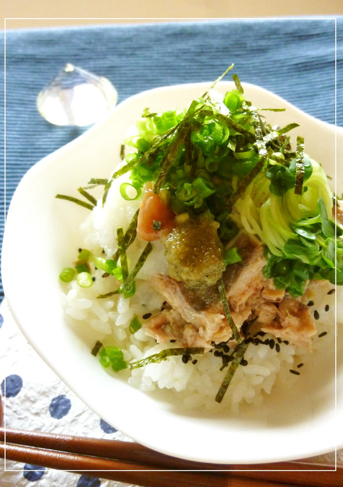 鯖おろし丼　梅わさび風味　～鯖水煮缶使用-レシピのメイン写真