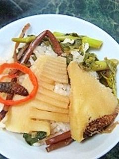 春満載☆タケノコと菜の花の炊き込みご飯-レシピのメイン写真