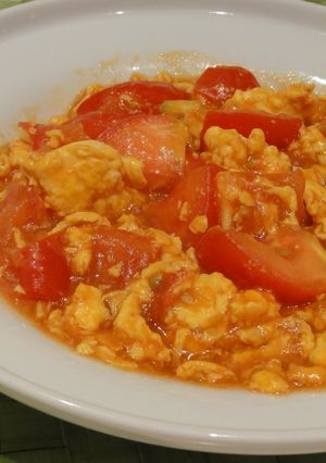 ケチャップで中華？！トマトと卵の炒め物-レシピのメイン写真