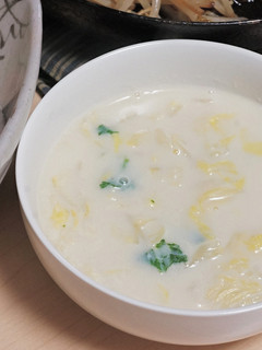 簡単、とろとろ、キャベツ豆乳スープ-レシピのメイン写真
