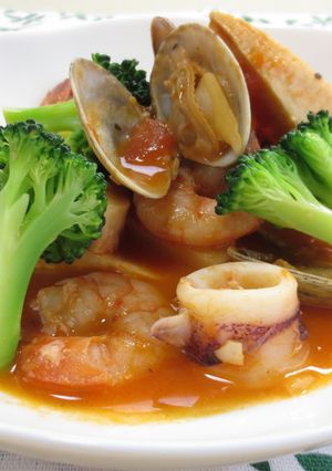 トマトソースでおいしさ１０倍！魚介の～-レシピのメイン写真
