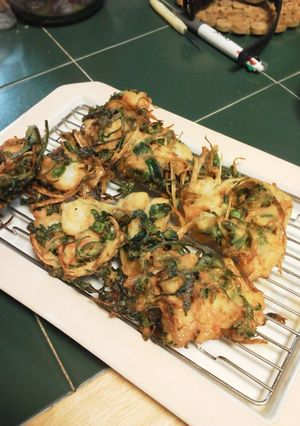 エビとルッコラの花のかき揚げ-レシピのメイン写真
