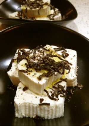 簡単おつまみ☆洋風⁈塩昆布冷や奴-レシピのメイン写真