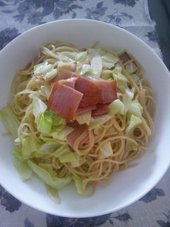 焼き豚とキャベツで作るパスタ-レシピのメイン写真