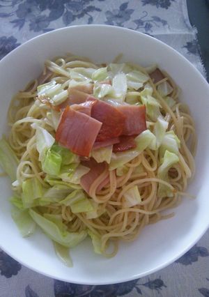焼き豚とキャベツで作るパスタ-レシピのメイン写真