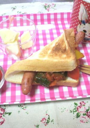 食パンで！ホットドック-レシピのメイン写真