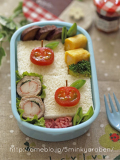 【キャラ弁】プチトマトでリンゴ弁当-レシピのメイン写真