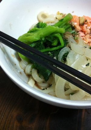 シリコンスチーマーで作る三色★生姜うどん-レシピのメイン写真