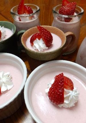 簡単♪いちごババロハ-レシピのメイン写真