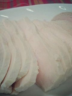 塩麹でしっとり茹で鶏-レシピのメイン写真