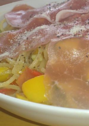 生ハムとブラックペッパーのパスタ-レシピのメイン写真