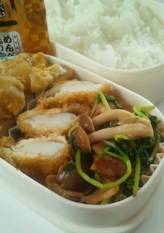簡単お弁当☆豆苗とベーコンとしめじ炒め-レシピのメイン写真