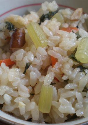 フキとフキの葉の炊き込みご飯(おこわ)-レシピのメイン写真