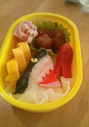 幼稚園キャラ弁☆ジョーズ-レシピのメイン写真
