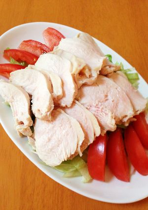 レンジで簡単！鶏むね肉の酒蒸し-レシピのメイン写真