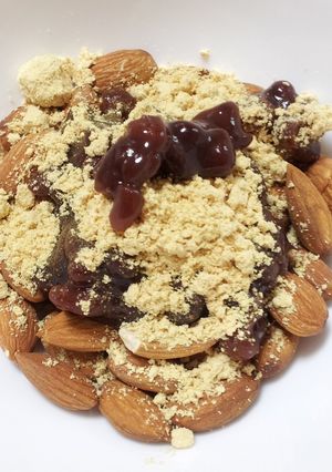 アーモンドの食べ方☆with小豆きな粉☆-レシピのメイン写真