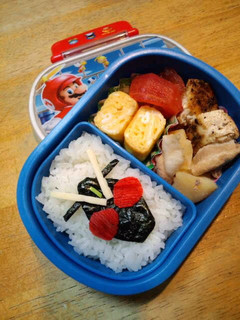 隠れ「仮面ライダーフォーゼ」キャラ弁-レシピのメイン写真