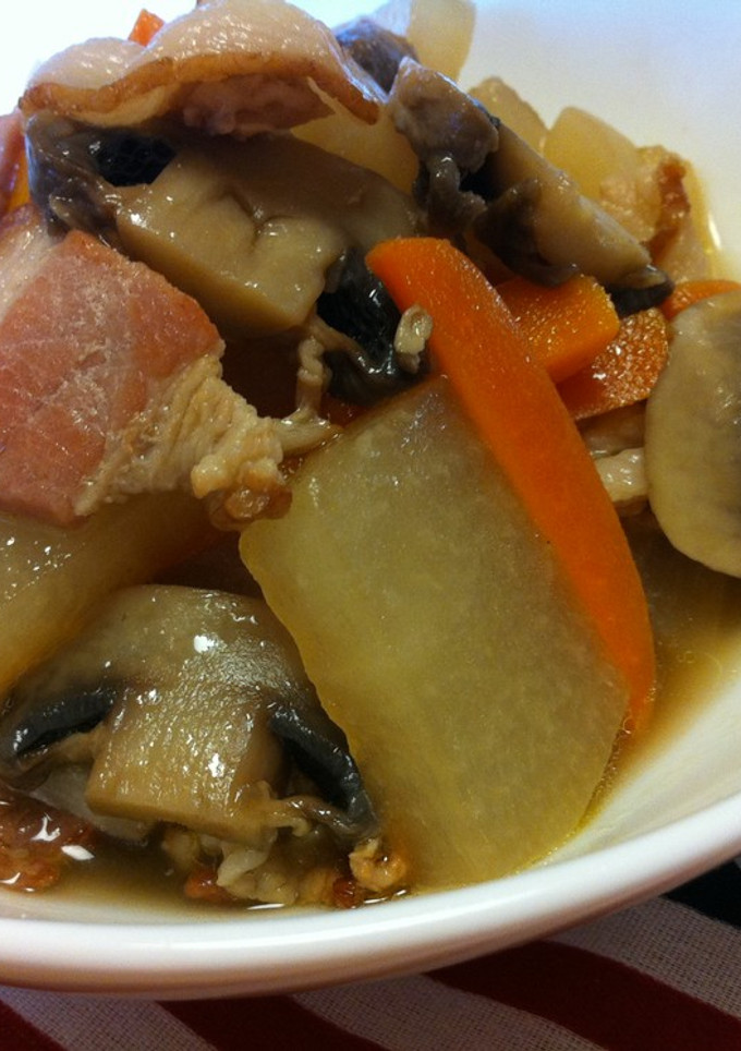 ちょっぴり洋風♪ベーコンと大根の煮物-レシピのメイン写真