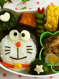 簡単!ドラえもんのおにぎり弁当♪-レシピのメイン写真
