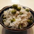 塩麹でモッチリふっくらグリーンピースご飯