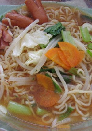 電子レンジで《インスタントラーメン》-レシピのメイン写真