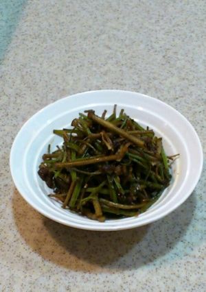 葉ゴボウと牛肉の甘辛炒め煮-レシピのメイン写真