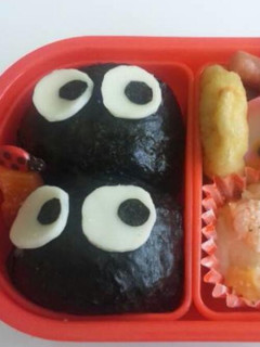 朝から簡単!!まっくろくろすけ☆キャラ弁-レシピのメイン写真