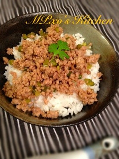 男飯☆にんにくの芽そぼろ丼*お弁当にも◎-レシピのメイン写真