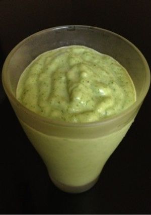 水菜とセロリのグリーンスムージー-レシピのメイン写真
