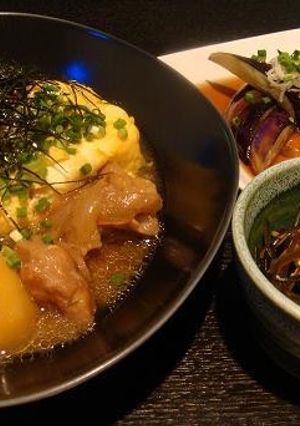残った肉じゃがでリメイク☆和風オムライス-レシピのメイン写真