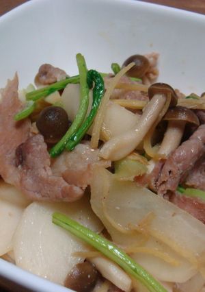 かぶと豚肉のお手軽炒め-レシピのメイン写真