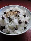 鍋炊き塩麹柚子こしょうｄｅ赤えんどうご飯