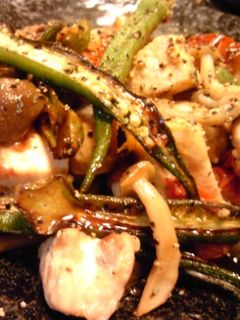 かなるンちの塩麹とり肉とオクラの炒め物-レシピのメイン写真
