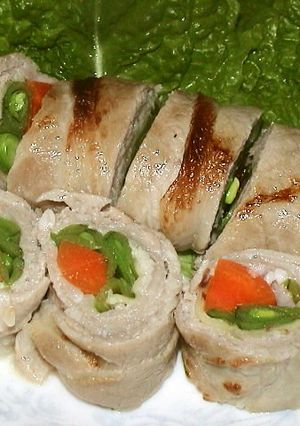 塩麹と生姜甘酢漬けで最強の豚肉ロール-レシピのメイン写真