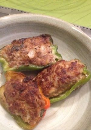 ハンバーグ種アレンジ1.簡単ピーマン肉詰-レシピのメイン写真