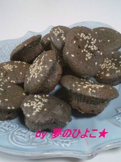 簡単♪ゴマの香りたっぷり★黒ゴママフィン-レシピのメイン写真