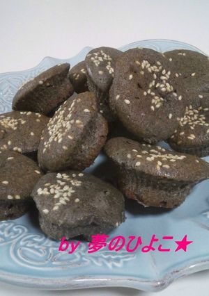 簡単♪ゴマの香りたっぷり★黒ゴママフィン-レシピのメイン写真