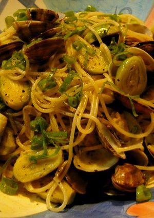 芽キャベツとアサリのペペチ風パスタ-レシピのメイン写真