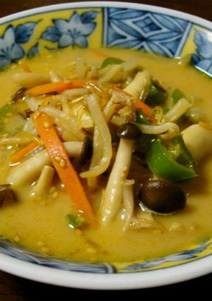 海藻麺で低カロお腹いっぱいラーメン♪-レシピのメイン写真